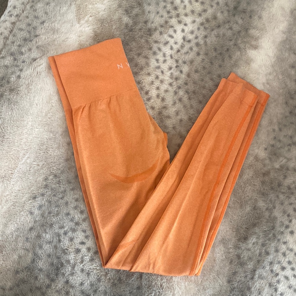 Nvgtn sunset orange curve